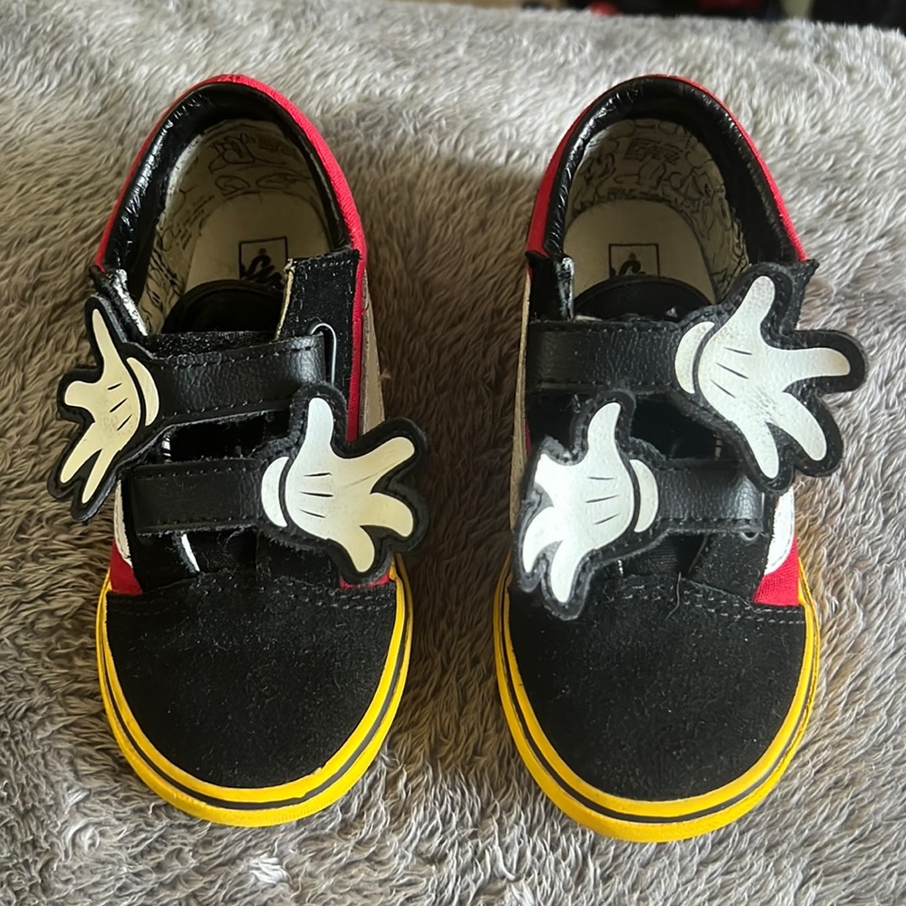 Toddler shoes